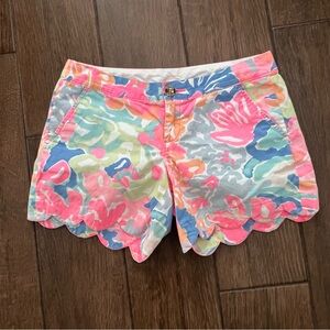 Lilly Pulitzer The Buttercup Scalloped Hem Short size 0 Pattern: Playa Hermosa